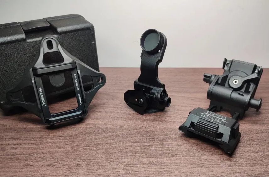 Комплект креплений для прибора ночного видения Wilcox L4G24 J-Arm 3 Hole Shroud PVS-14 (2192004322)
