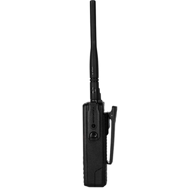 Радиостанция цифровая Motorola DP4800e VHF 3 аккумулятора IMPRES в комплекте