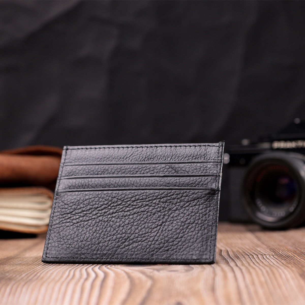 Кард-кейс из натуральной кожи ST Leather 22447 Черный