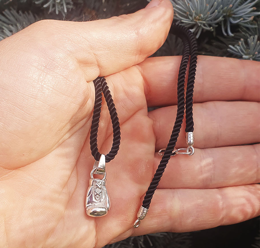 Подвеска перчатка Maxi Silver 4558