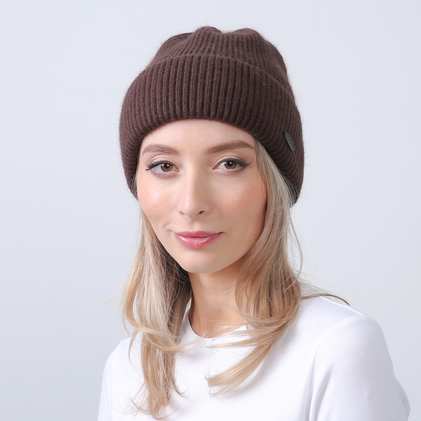 Шапка колпак женская LuckyLOOK Илария One Size Коричневый 676-060