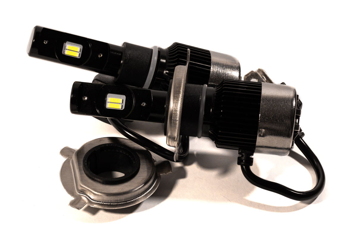 Комплект LED ламп HeadLight FocusV H4 (P43t) 40W 12V с активным охлаждением