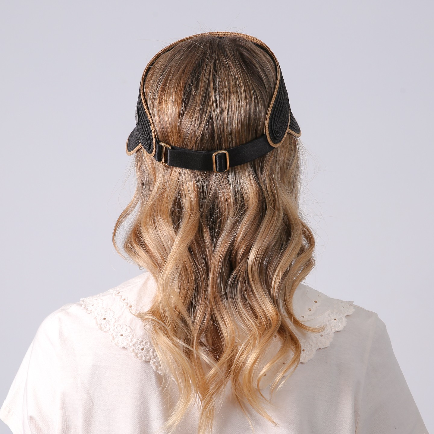 Козырек от солнца женский LuckyLOOK Линея One Size Черный 733-602