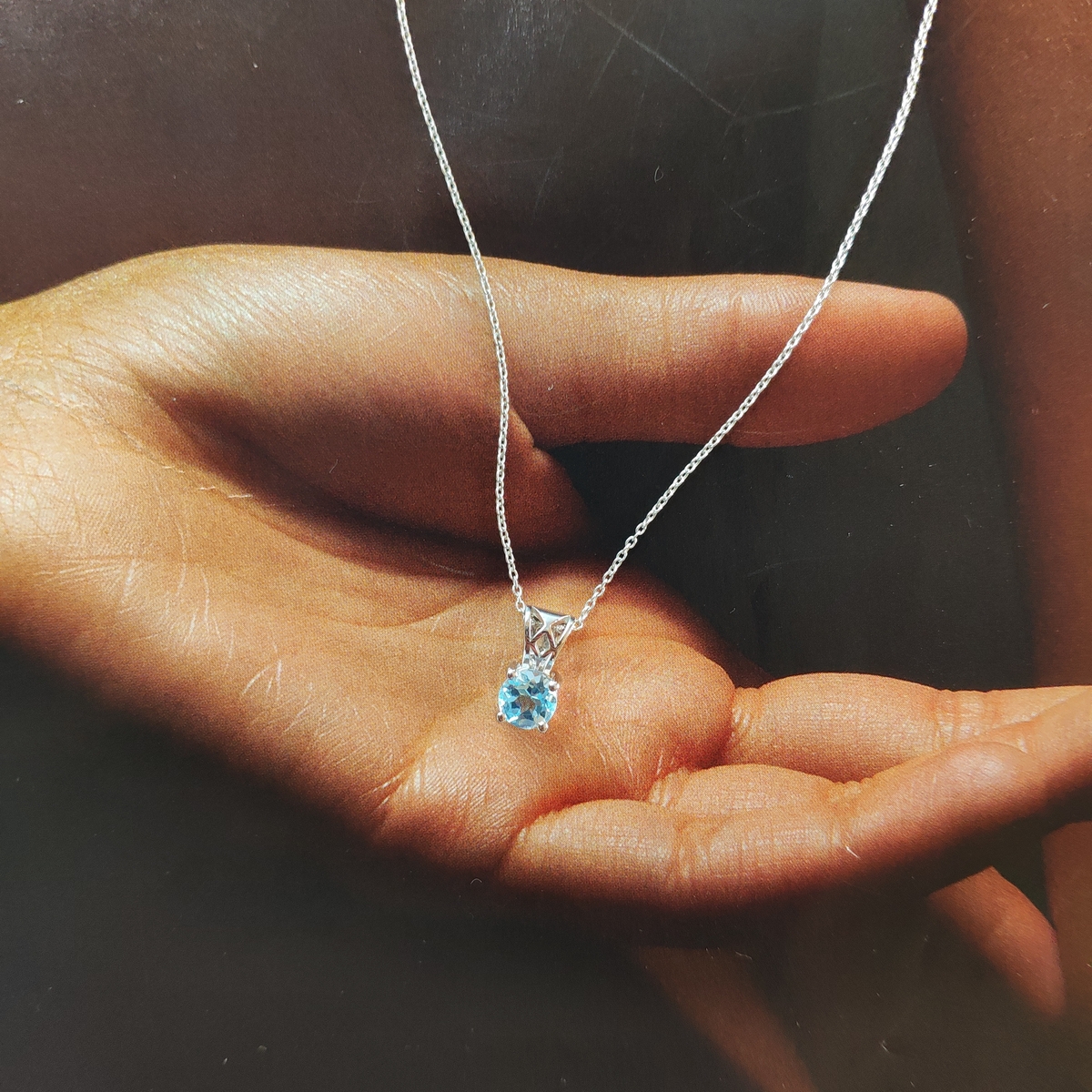 Серебряное колье SilverBreeze с натуральным топазом 1.023ct (2118336) 480