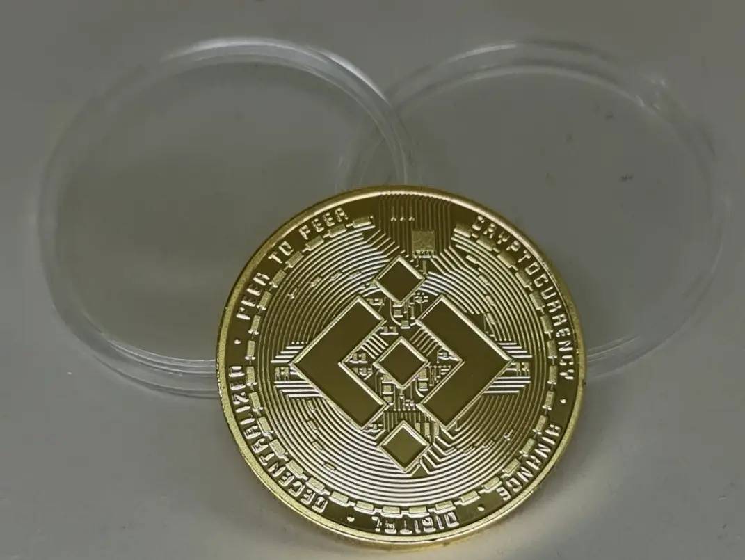 Монета сувенирная Eurs Binance Coin BNB Золотой цвет (BNB-G)