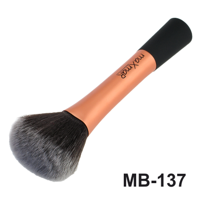 Пензель для тональної основи maXmaR (MB-137)