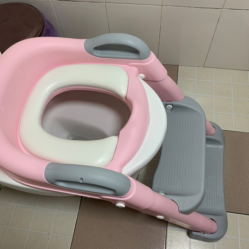 Накладка на унитаз с лесенкой Baby Assistant DA6900 Розово-серый