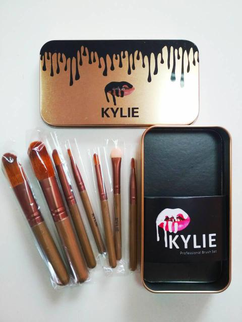 Набір кистей для макіяжу Kylie Professional Brush Set 7 шт (641216513)