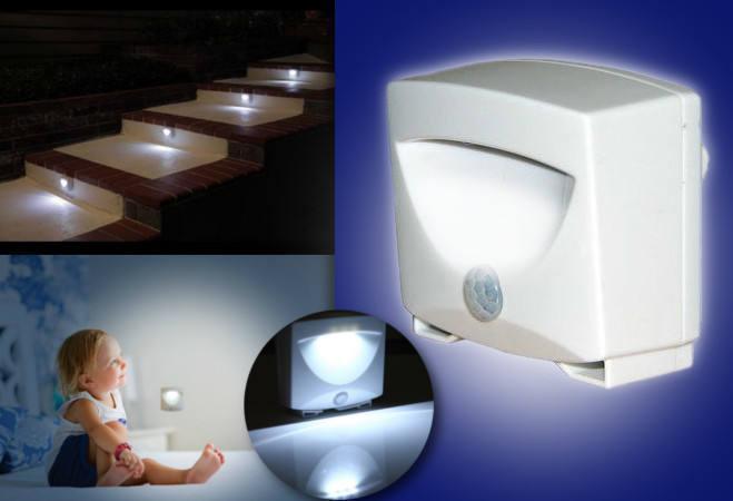 Подсветка с датчиком движения Mighty Light - Night Lights