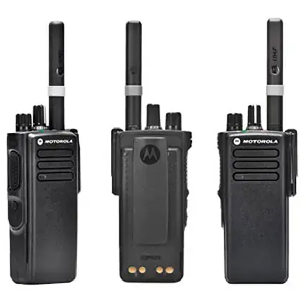 Комплект из 4 шт цифровых раций Motorola DP4400e UHF 2450 мАч