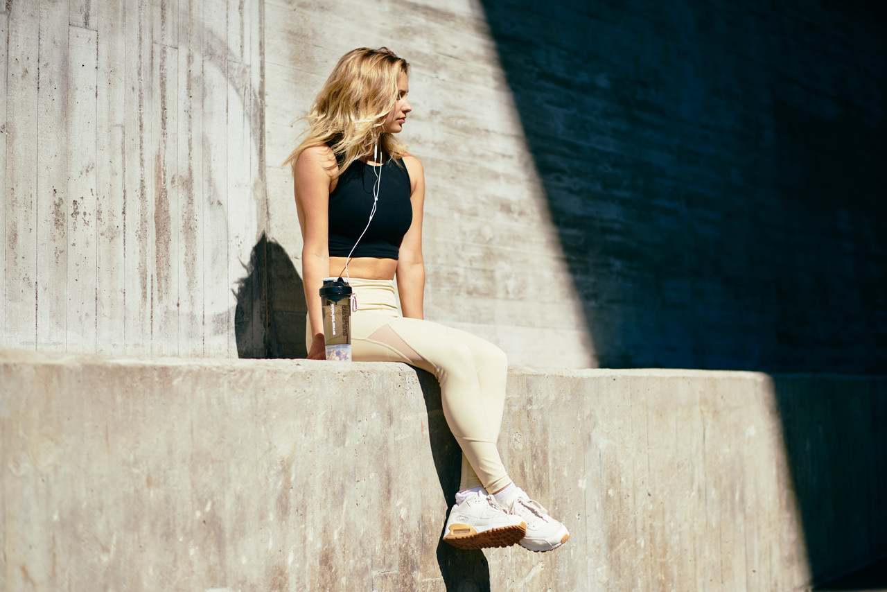 Шейкер спортивний SmartShake Slim 500ml Gray (1838398727)