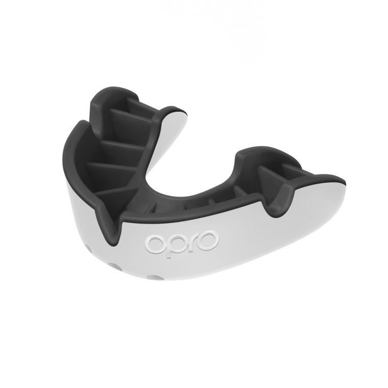 Капа Opro Silver взрослая 11+ White/Black (art.102502005)