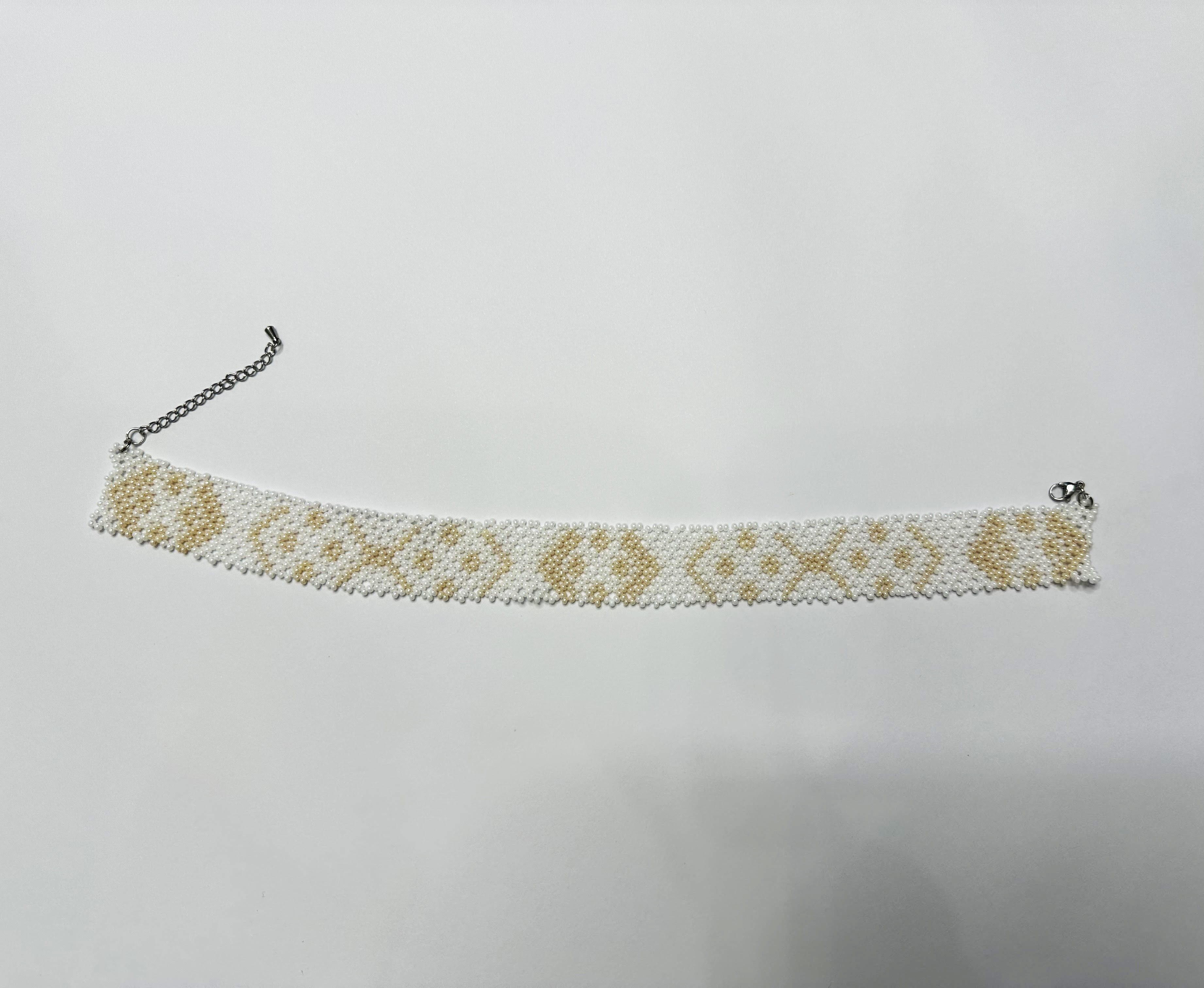 Традиционное украинское ожерелье чокер из бисера HatynkaUA Necklace 29 см Бежево-белый (SUN999_58)