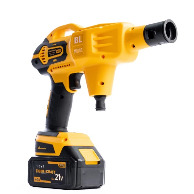 Аккумуляторная ручная мойка Tiger Kraft WSH 28 21V 4 Ah 40 бар (2104618481)