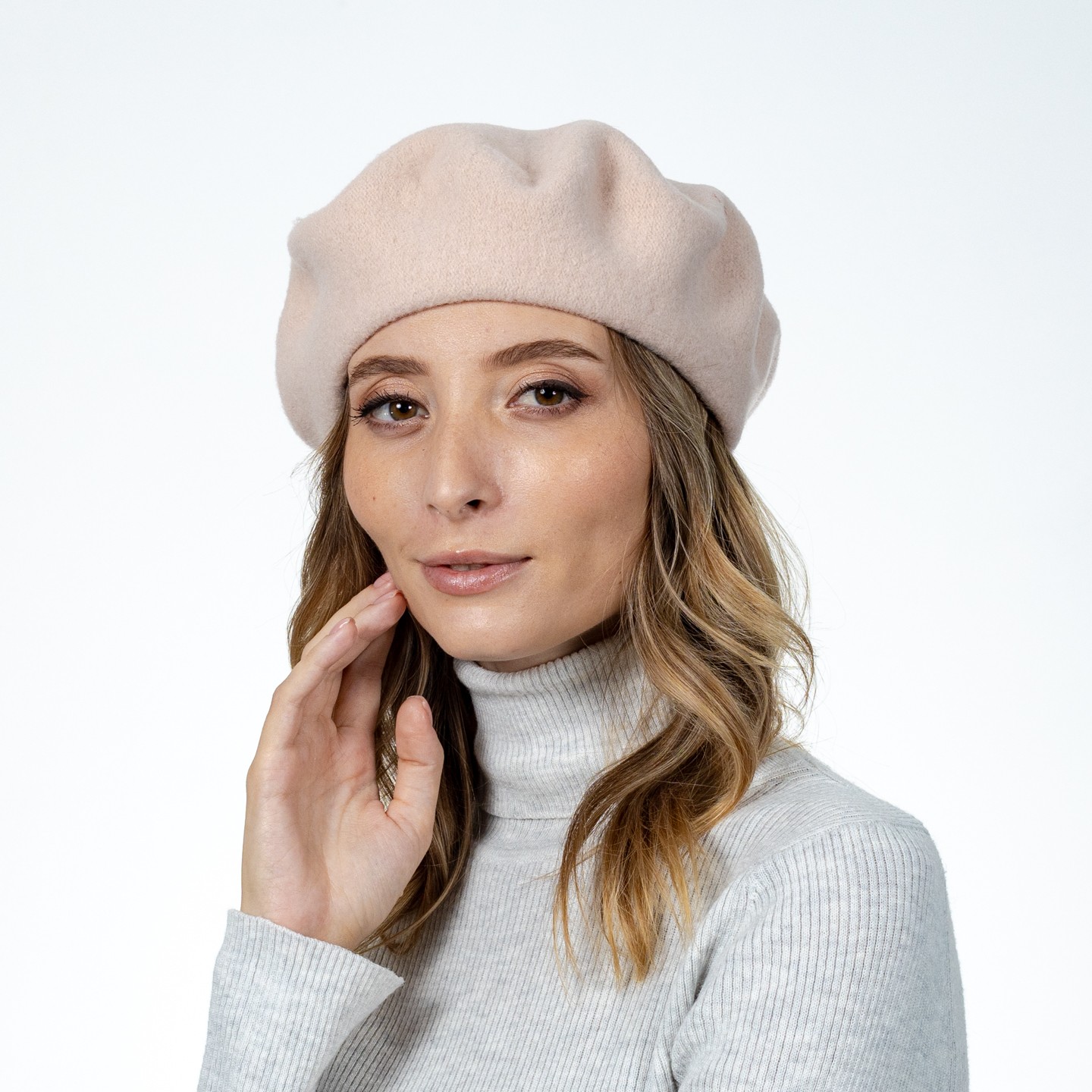 Берет женский LuckyLOOK One Size Бежевый Flora Super 570-429
