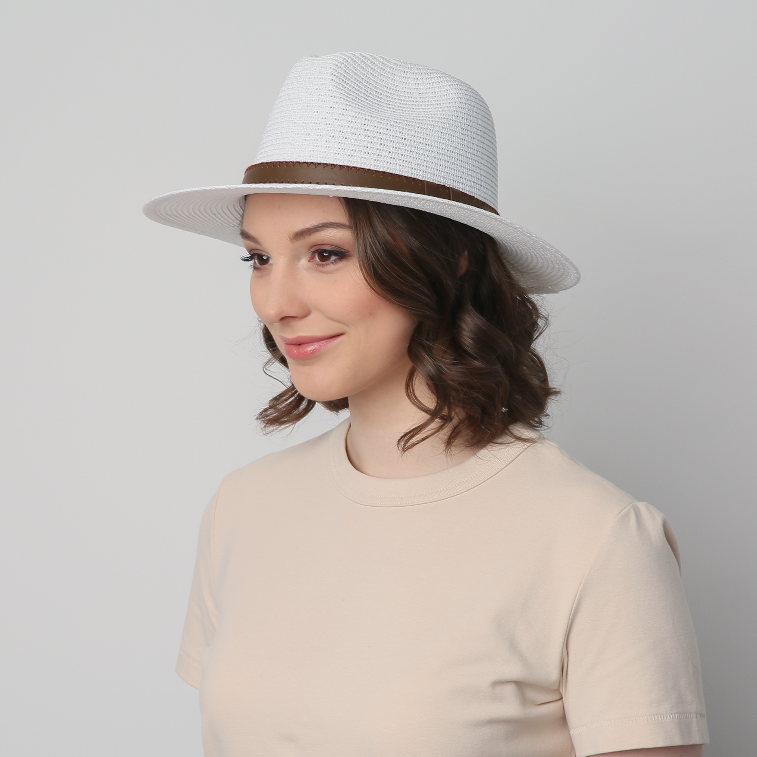 Шляпа LuckyLOOK унисекс федора 469-410 One size Белый