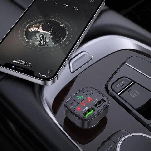 Автомобильный FM модулятор трансмиттер Hoco E59 с быстрой зарядкой Bluetooth