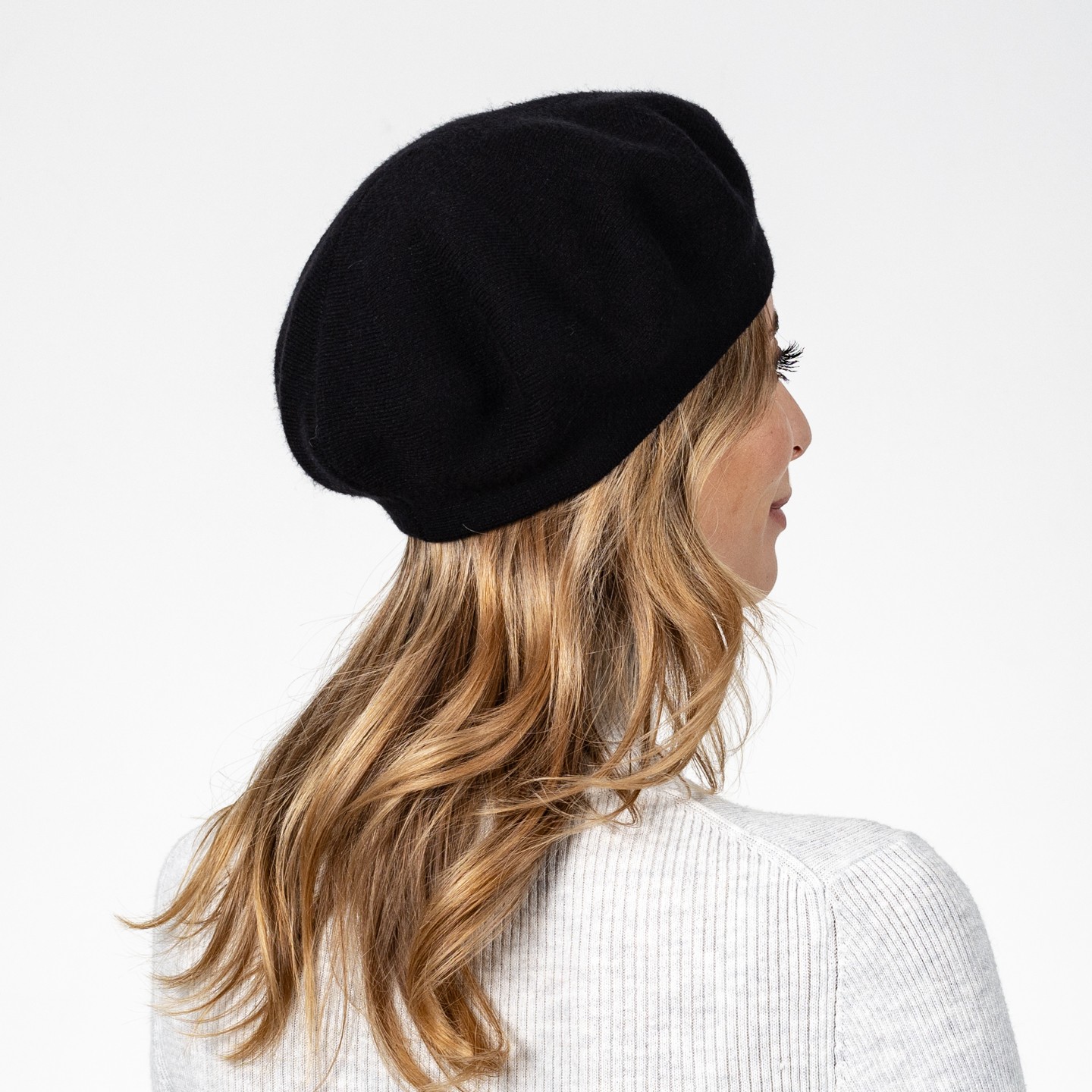 Берет LuckyLOOK НОНА One Size Черный (584-259)
