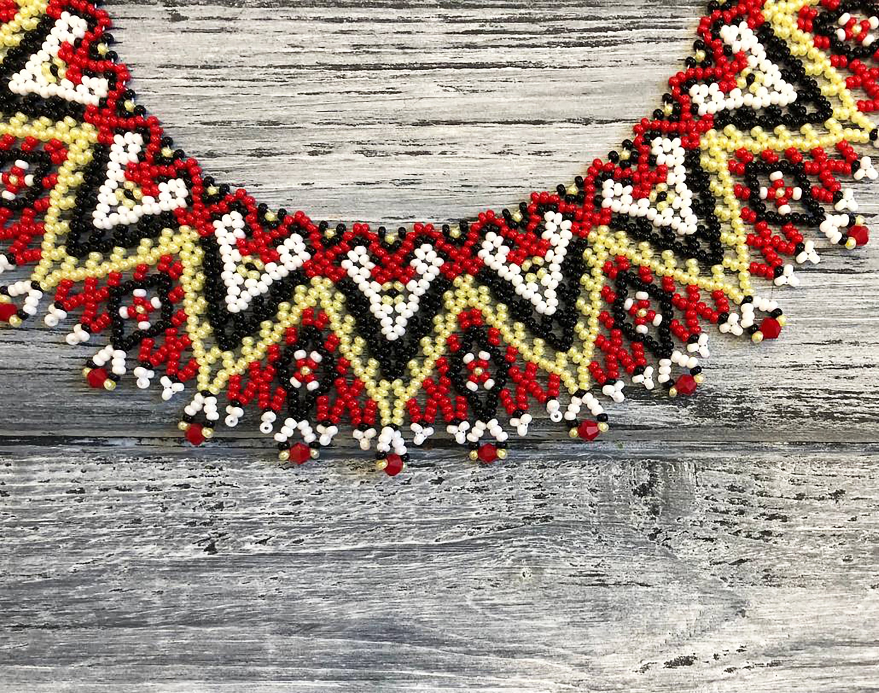 Традиционная украинская силянка из бисера HatynkaUA Necklace 34 см Разноцветный (SUN999_30)
