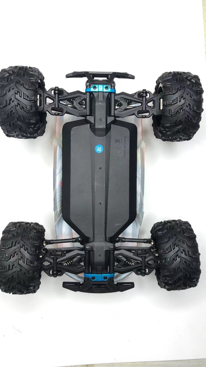 Радиоуправляемая машина WL Toys Conquer RC монстр-трак 4х4 38км/ч 1/16 Зеленый (16102G)