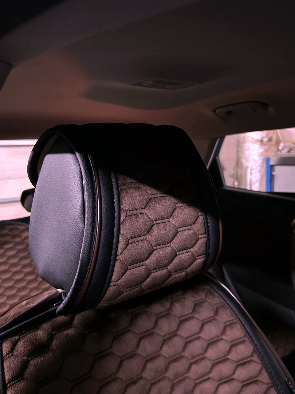 Накидки-чехлы на сиденье для HYUNDAI SONATA 2004-2010 AUAU Romeo Коричневый (42196001)