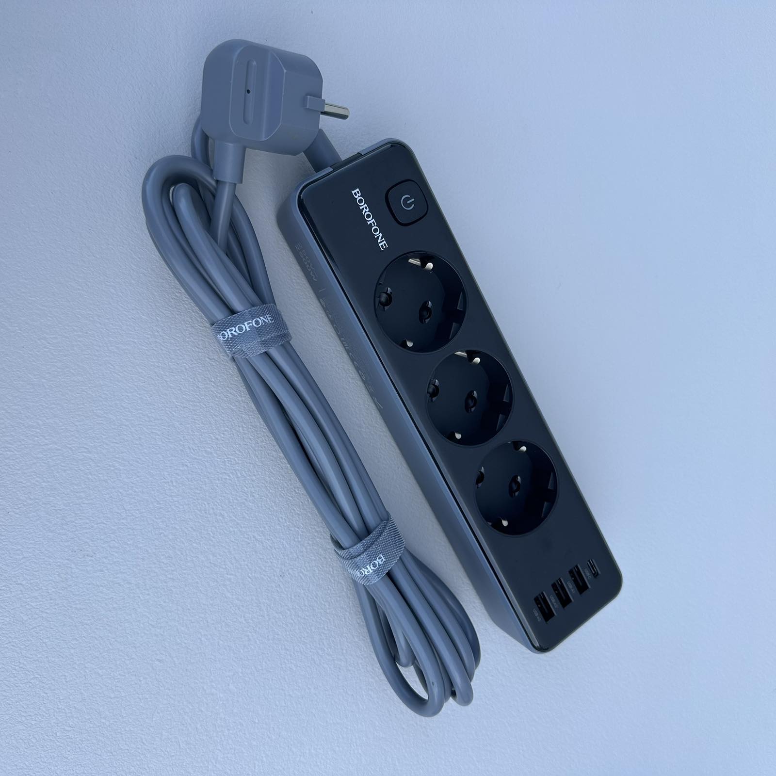 Сетевой удлинитель Borofone BAC8 16643 на 3 розетки 3 USB-А и 1 USB-C порт 3 м Черный (23753)