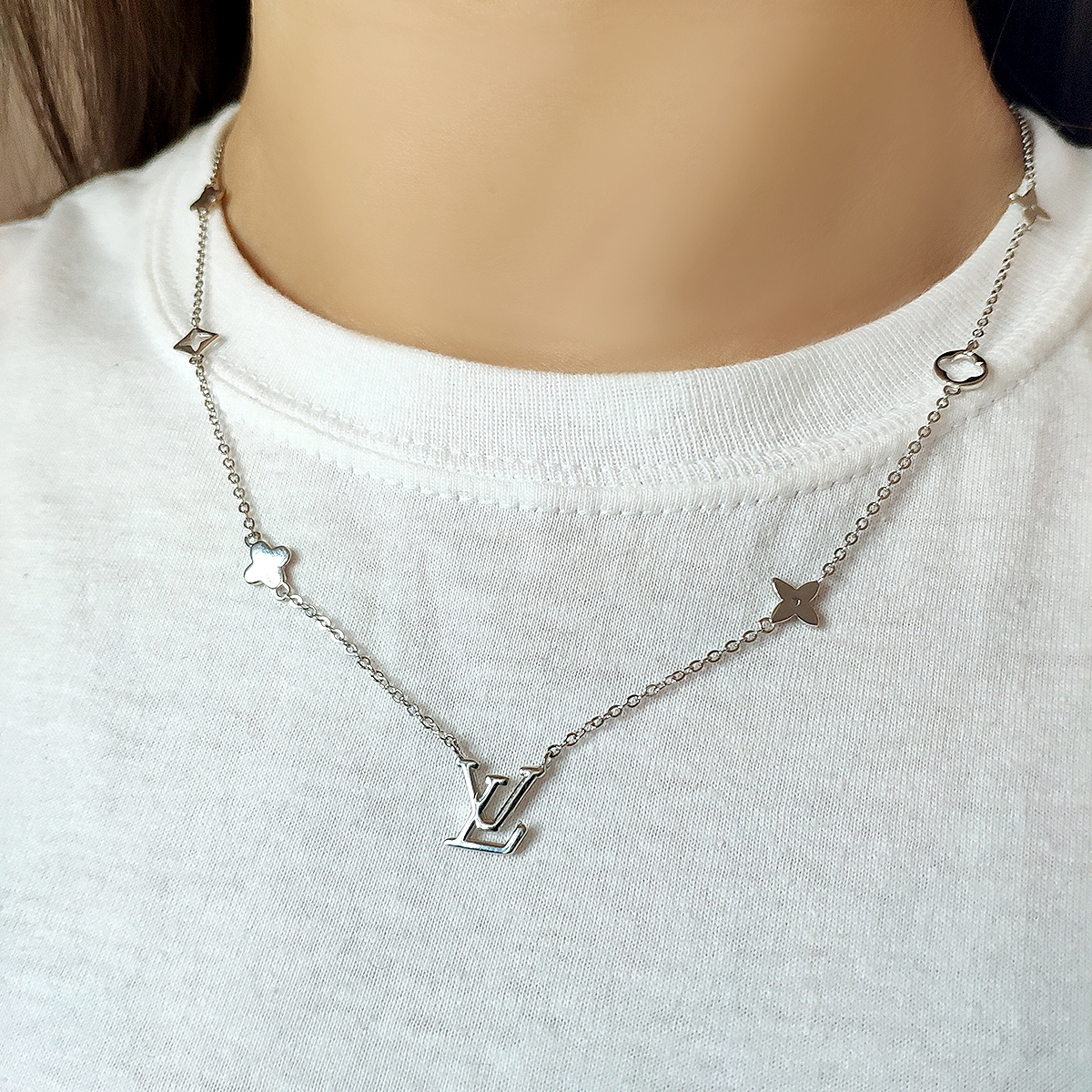 Серебряное колье SilverBreeze без камней (2128816) 450-500