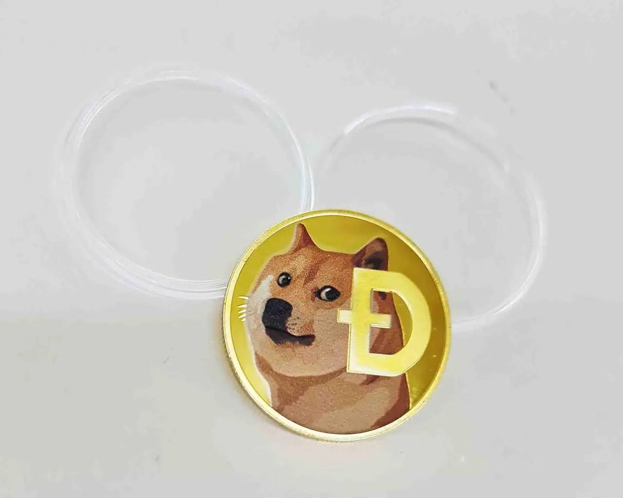 Монета сувенирная Eurs Dogecoin DOGE Золотой цвет (DOGE-G-2)