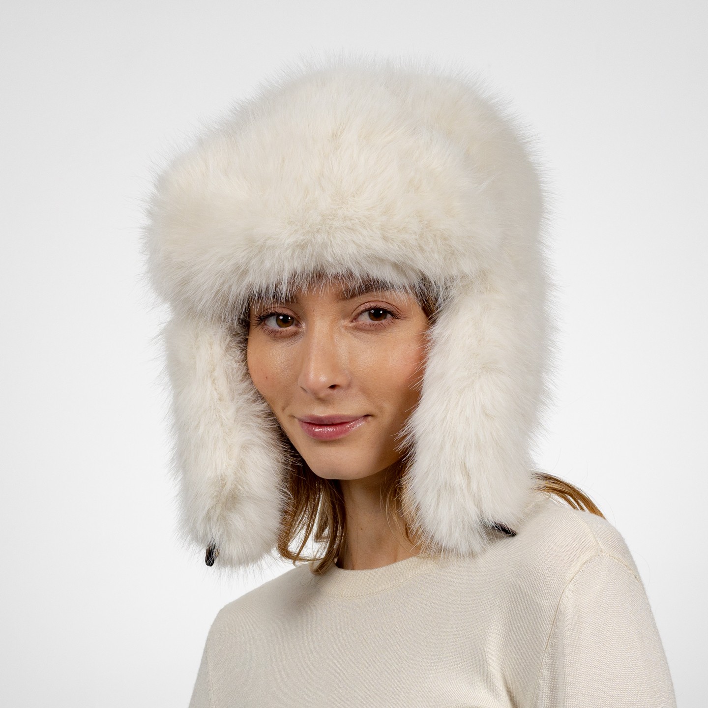 Шапка ушанка женская LuckyLOOK Сильвия One Size Белый 653-832