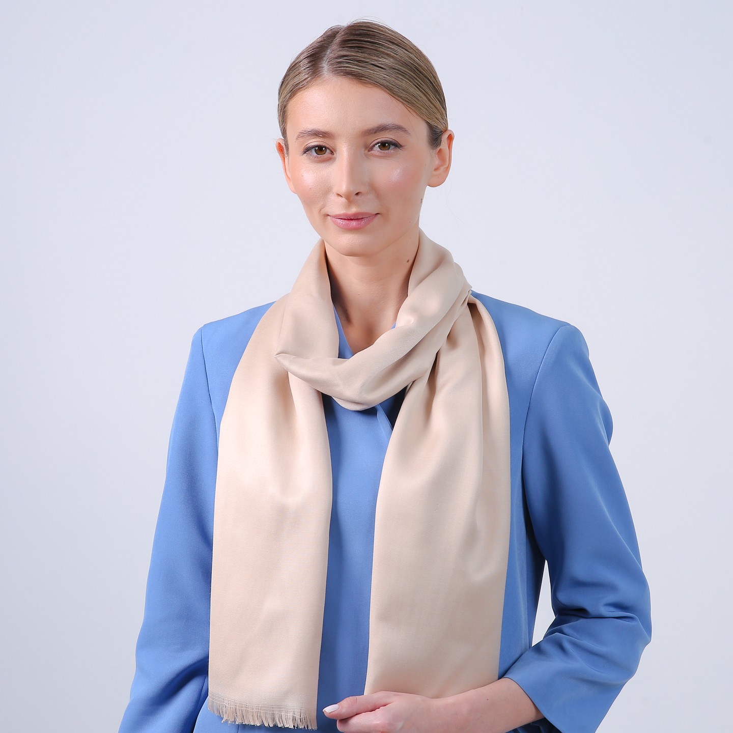 Палантин женский LuckyLOOK Варвара 68x176 см Бежевый 723-580