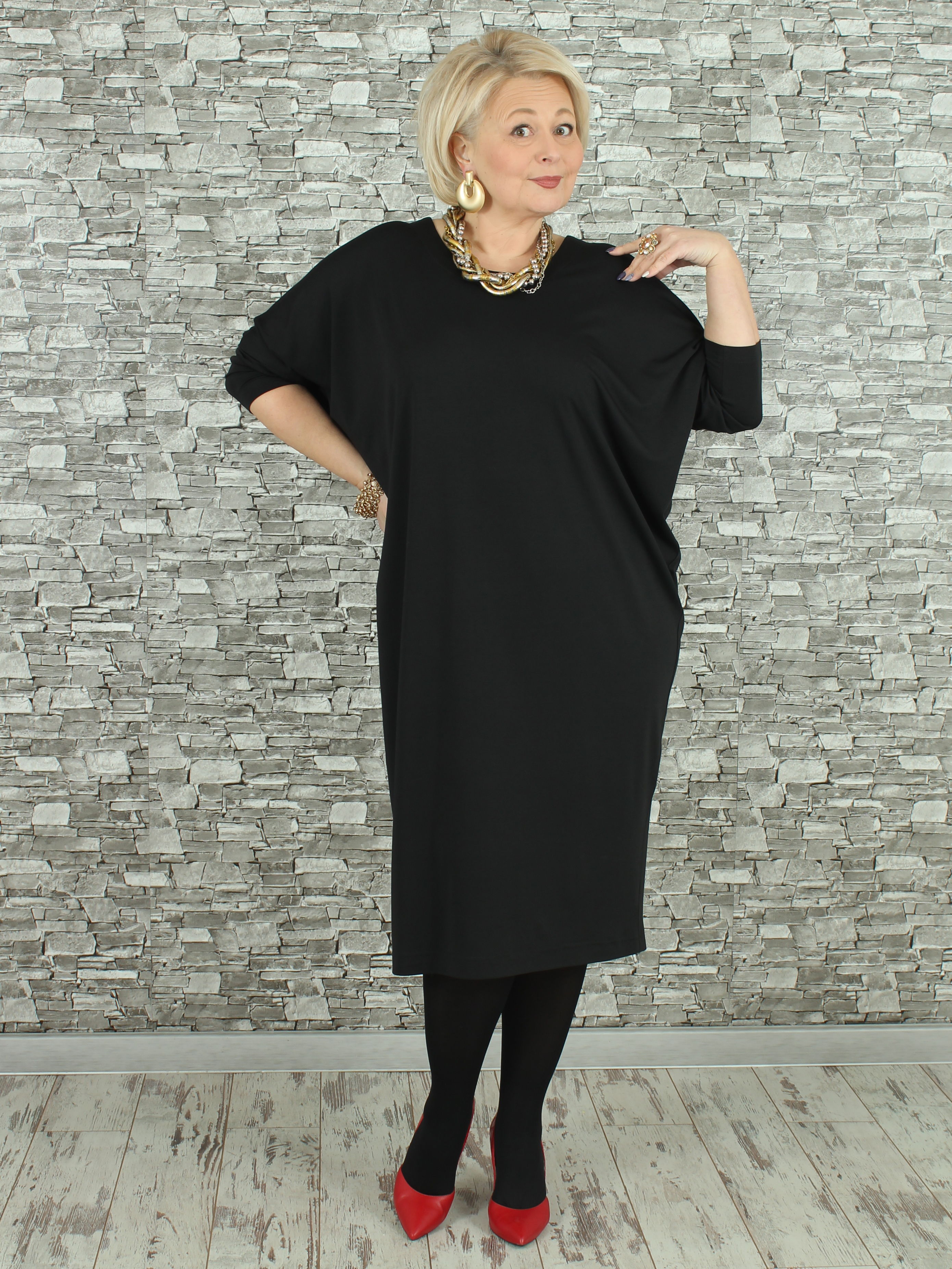 Женское платье NadiN 1629/1 54 размер Чёрное