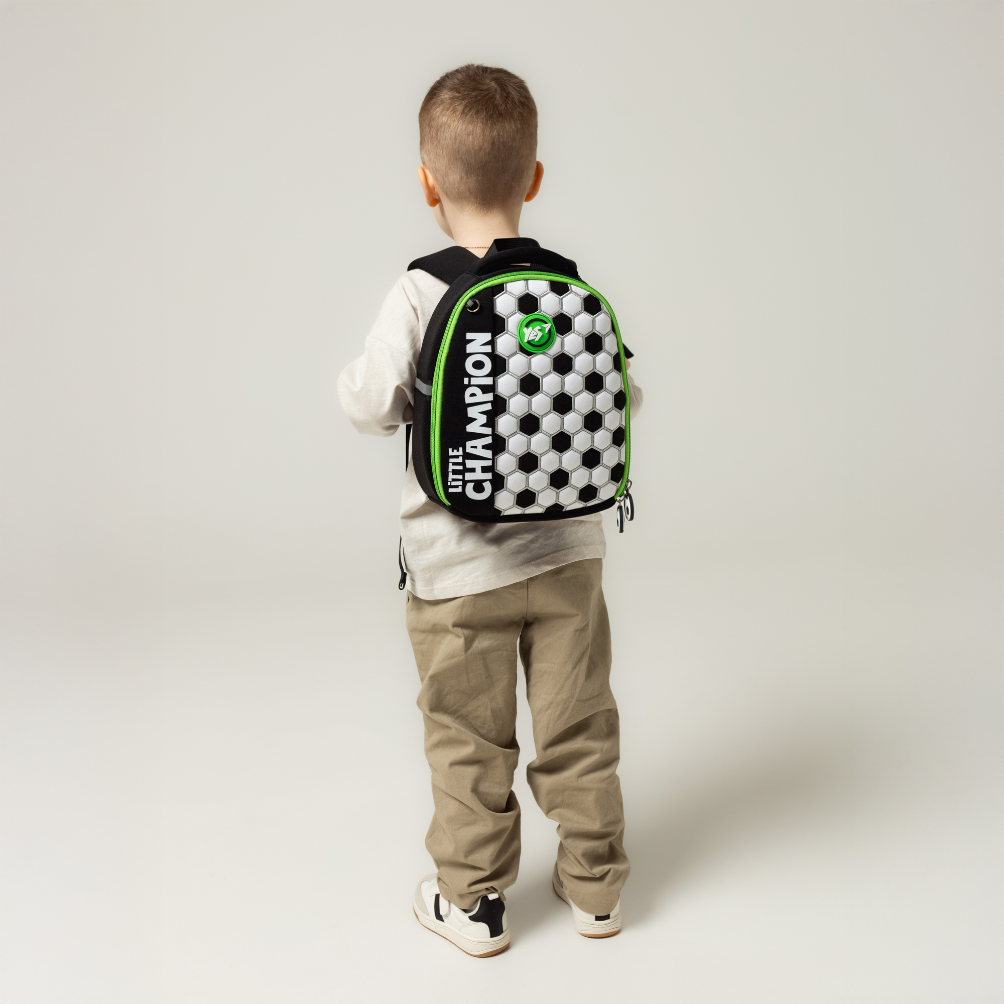 Рюкзак детский YES K-33 Little Champion 25х20х9 см Разноцветный (550021)