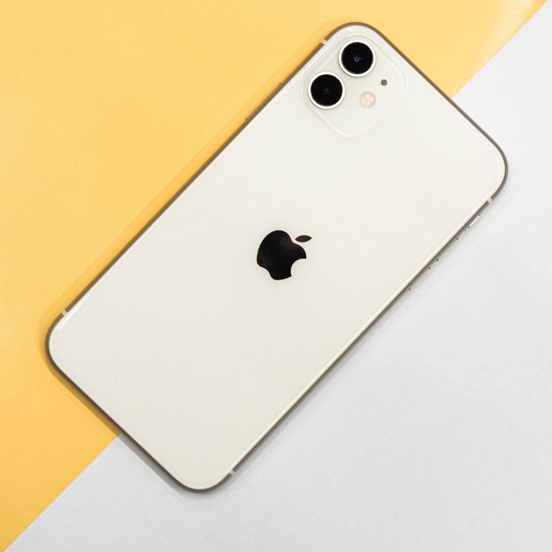 Смартфон Apple iPhone 11 256GB WHITE (OPEN BOX)