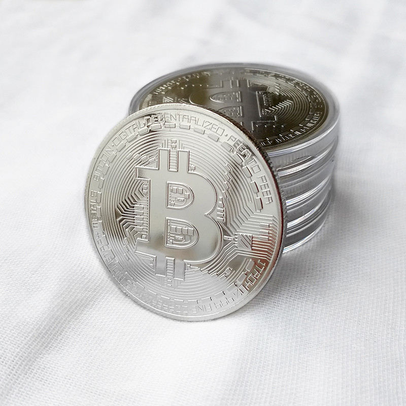 Сувенірна монета Eurs Bitcoin Срібний колір (BTC-S)
