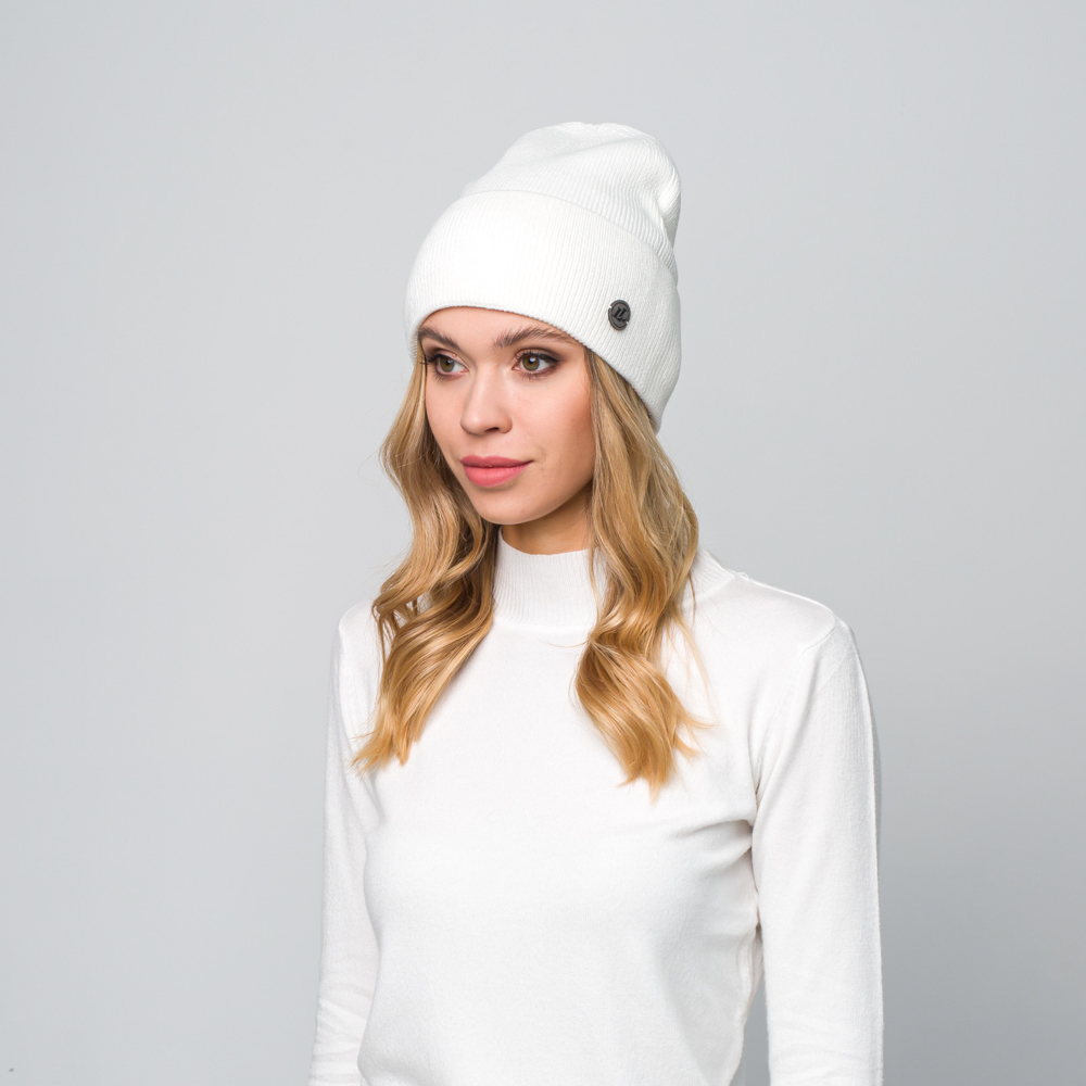 Шапка LuckyLOOK бини 659-576 One size Белый