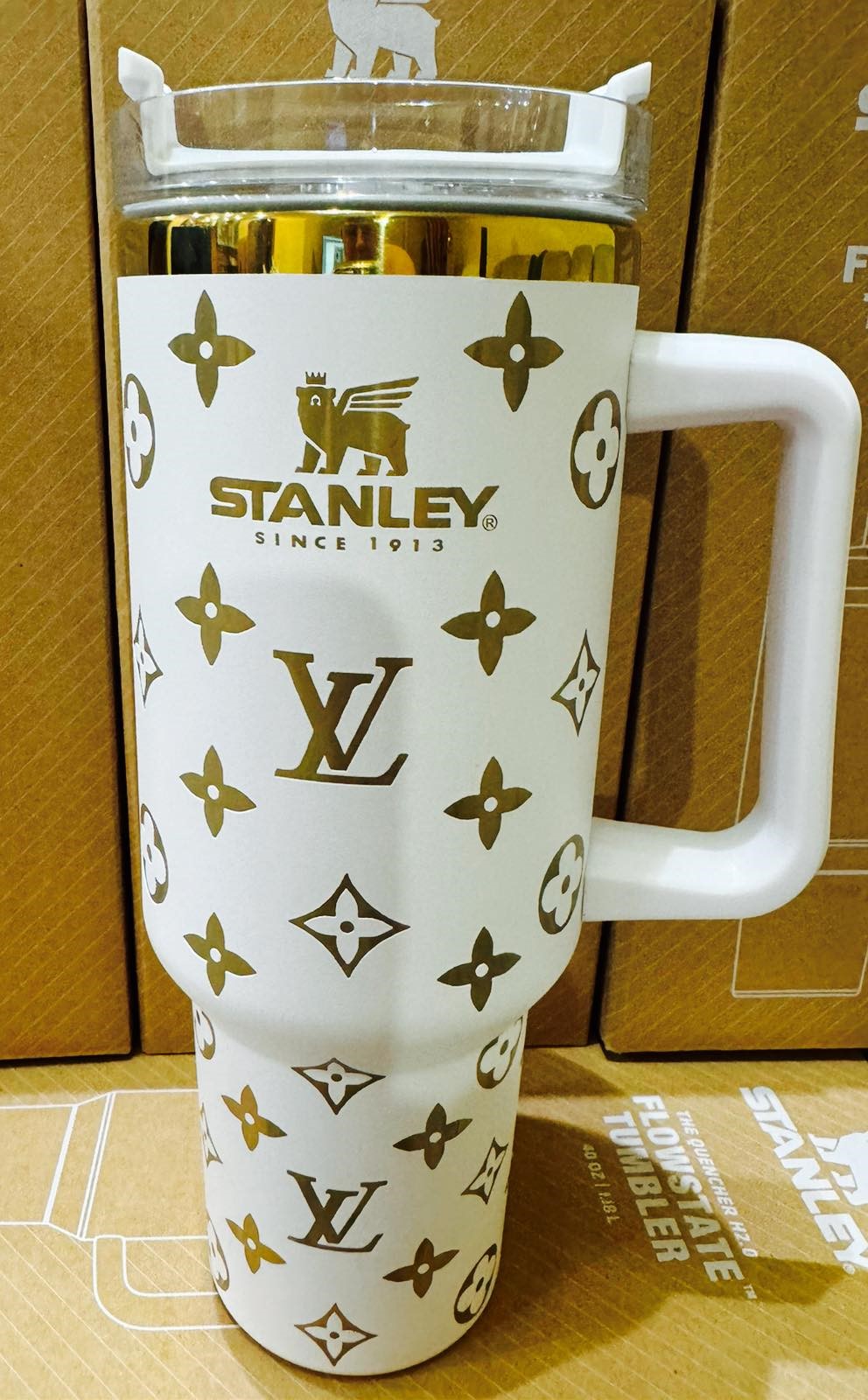 Термос-термочашка Stanley Quencher H2.0 Tumbler 1180 мл White KT6007804