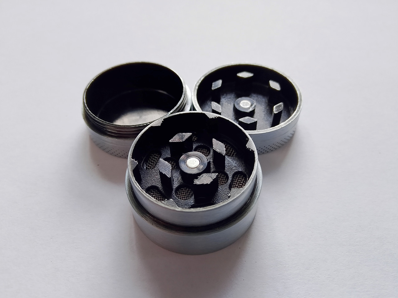 Гриндер для измельчения табака No Brand HL-246 Велосипед 30х20 мм Silver (17458-hbr)