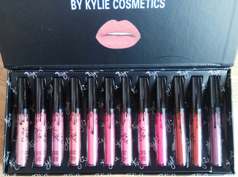 Набір із 12 матових помад KYLIE by kylie cosmetics