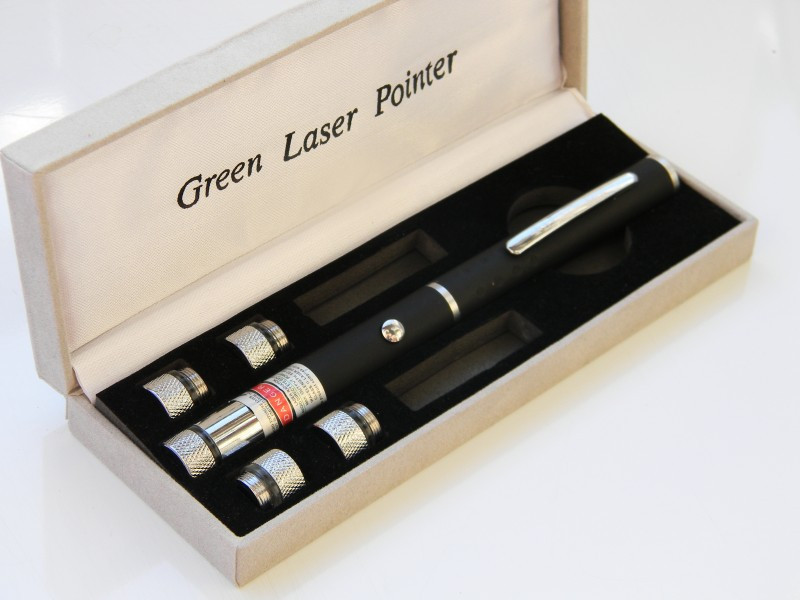 Лазерная указка Noisy Laser Green 5 насадок Черный (hub_np2_0898)