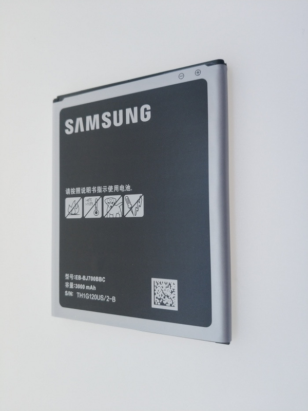 Акумулятор EB-BJ700BBC для Samsung J7 2015 Galaxy J700 3000 mAh (03680)