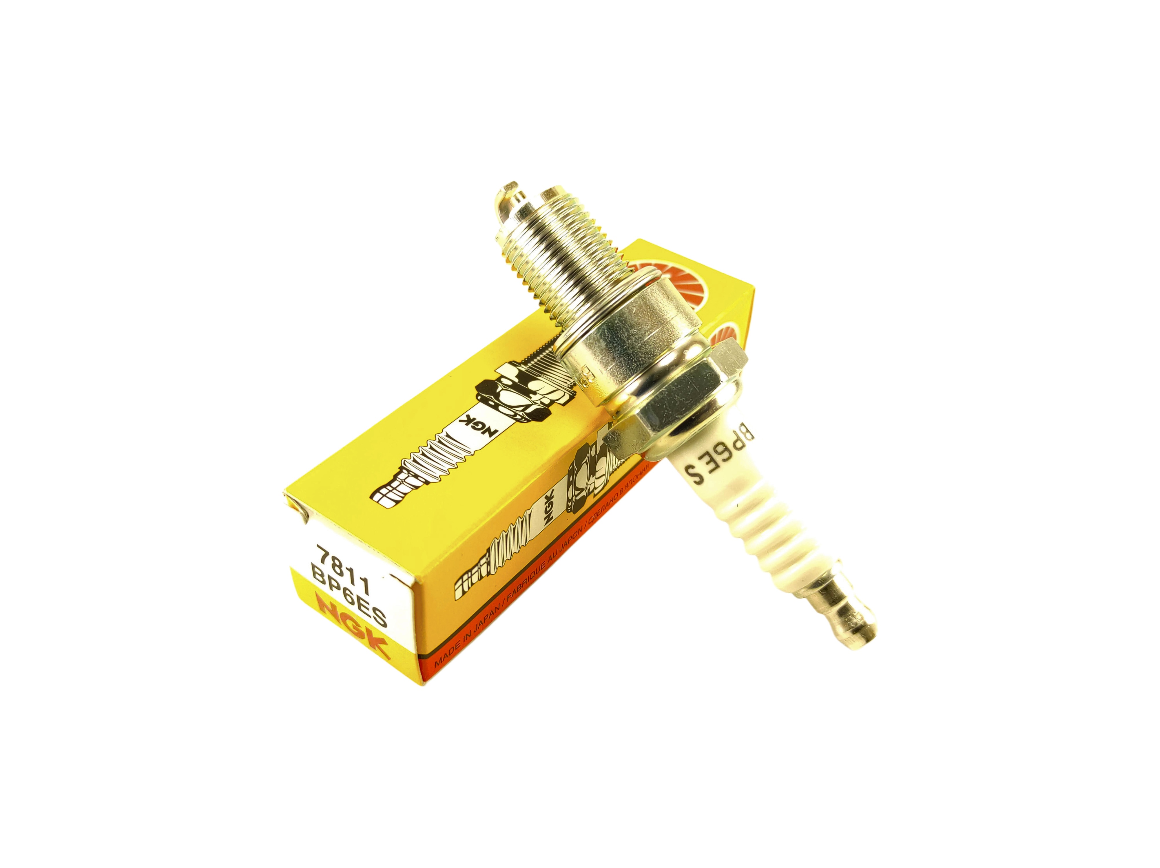 Свеча зажигания NGK ВАЗ 2101 2107 (BP6ES)