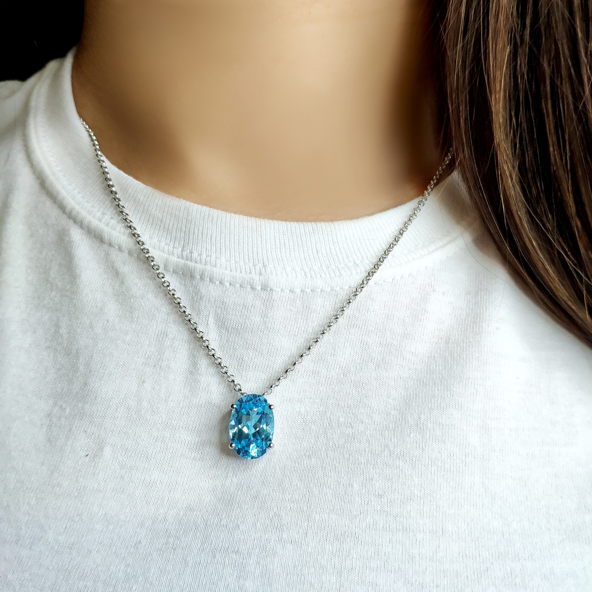 Серебряное колье SilverBreeze с натуральным топазом 6.985ct (2126683) 500