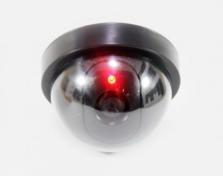 Муляж камеры видеонаблюдения VigohA с мигающим диодом Camera Dummy Ball 6688 купольная