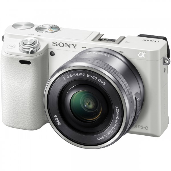 Фотоапарат Sony Alpha A6000 kit Silver (F00117842)
