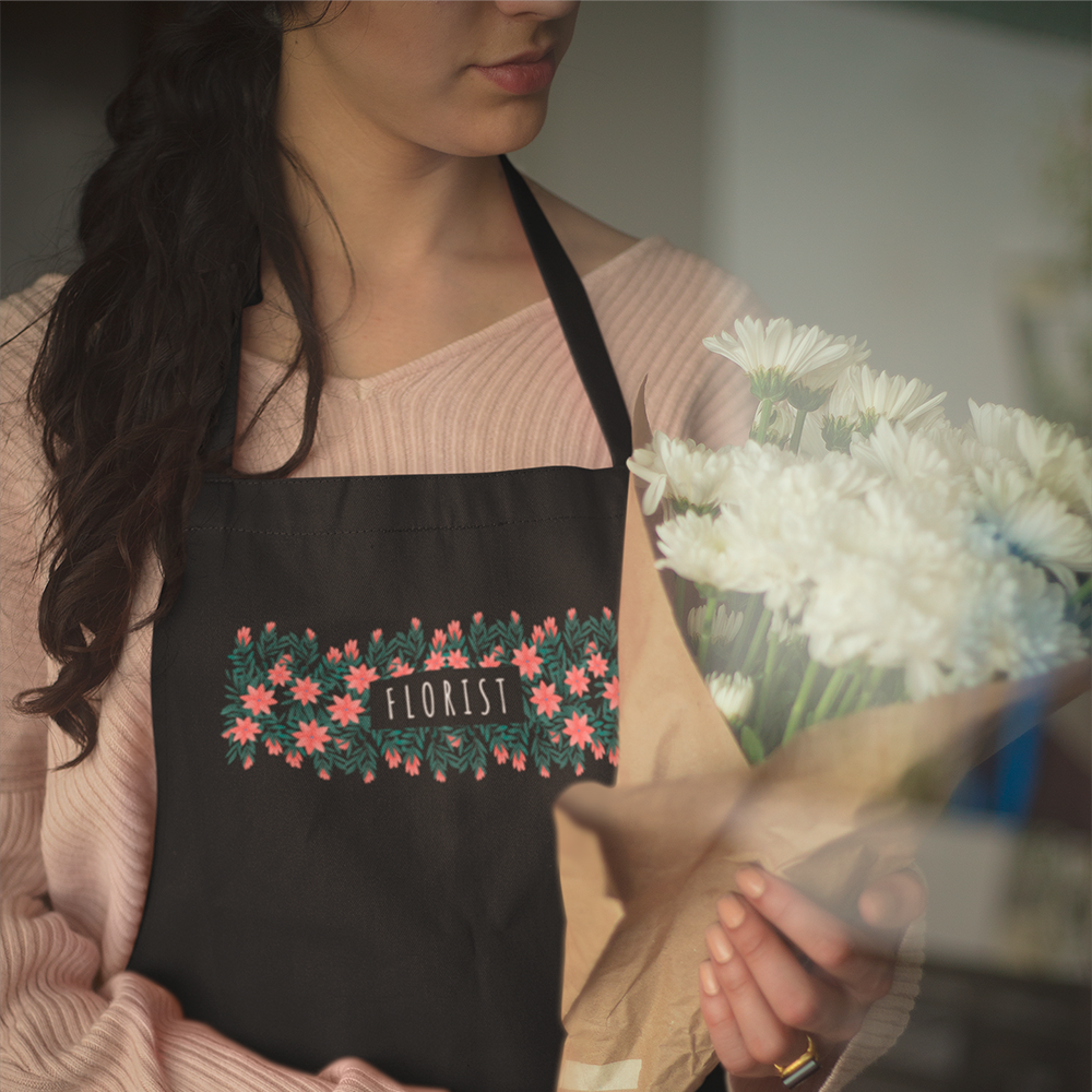 Фартух чорний кухонний з принтом для флориста Florist Флорист Білий напис Рамка з квітів ФА000741 Кавун 68 см