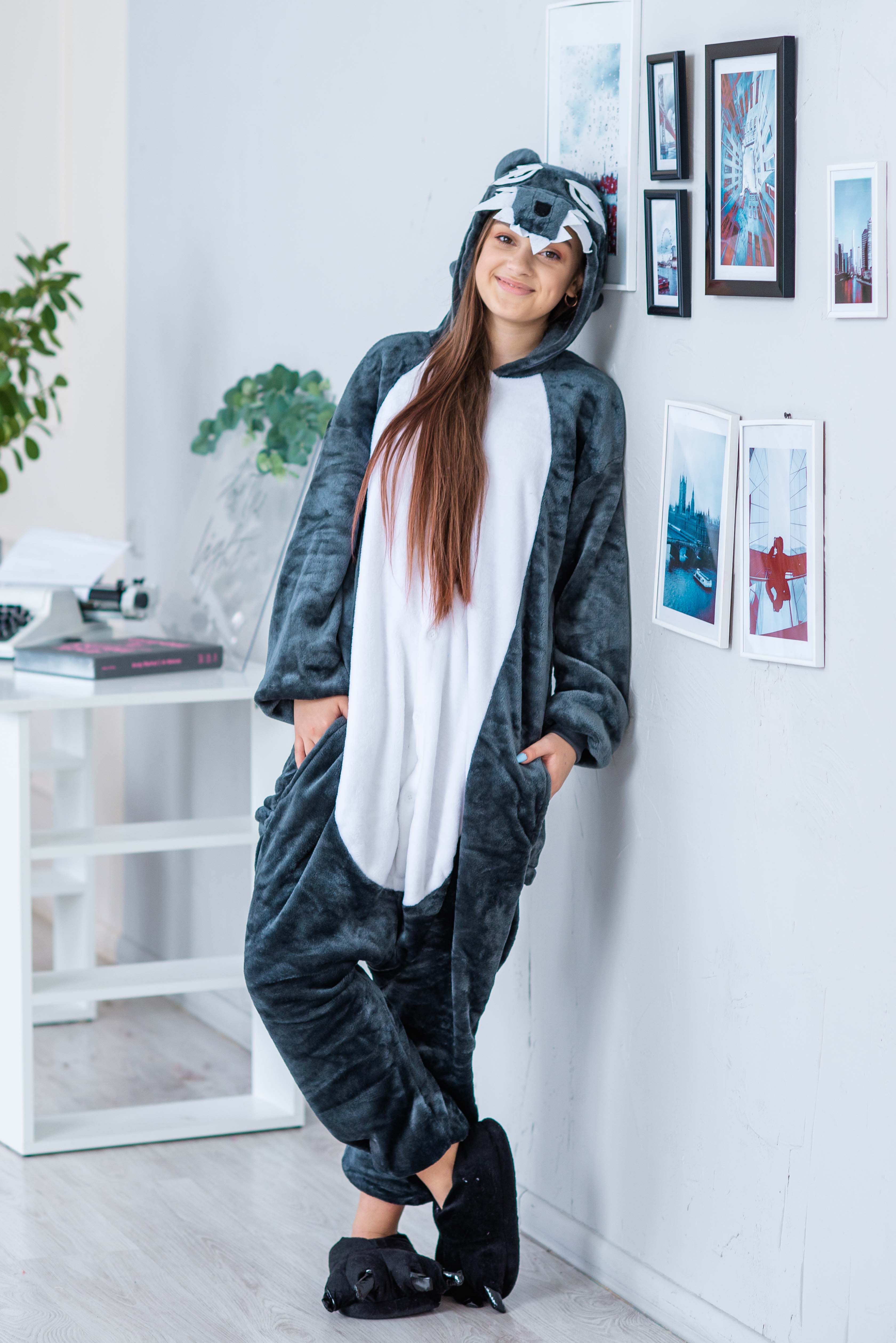 Пижама Кигуруми взрослая BearWear Волк S 145 - 155 см Серый (K1W1-0011-S)