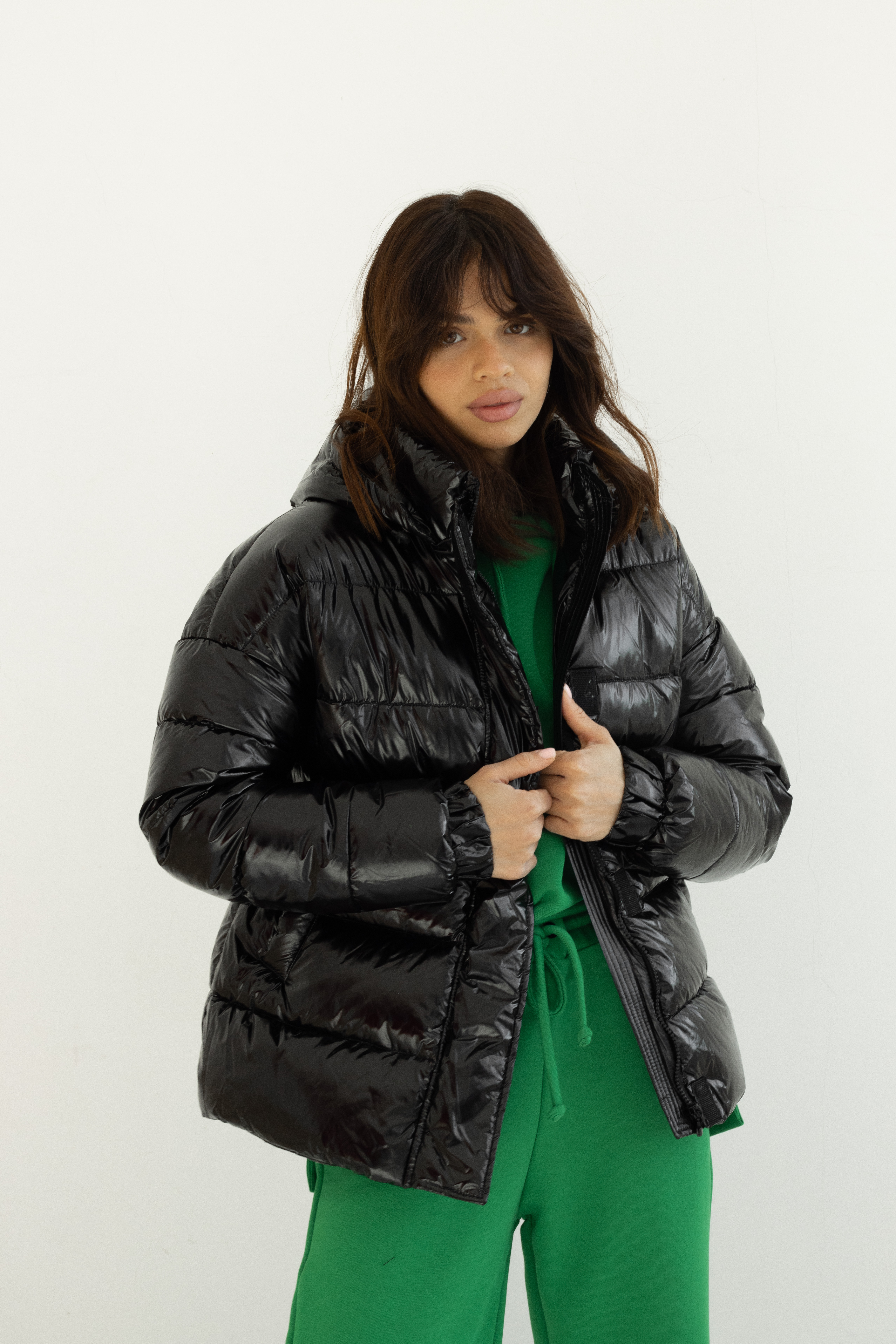 Весенняя куртка со съемным капюшоном indigo.limited N 048TH Черный XS