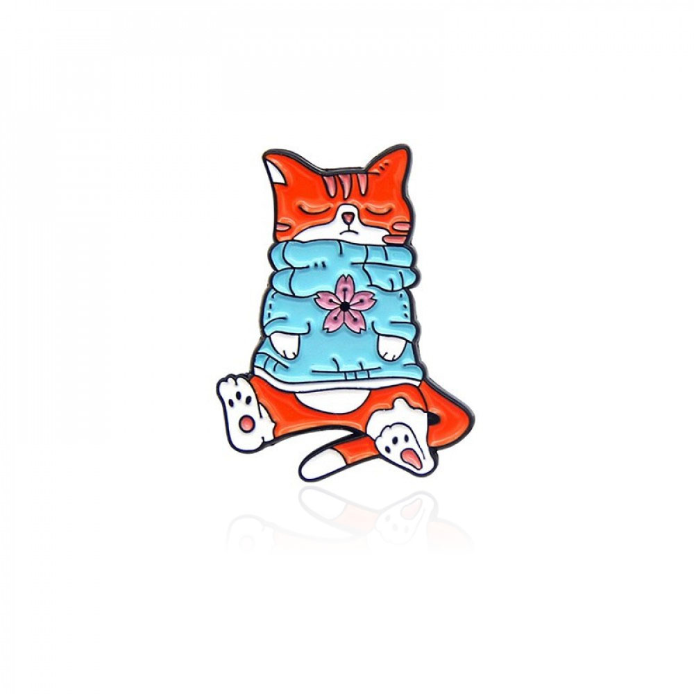 Брошь-значок BROCHE Котик в свитере оранжевая