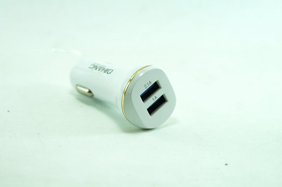 Автомобільний зарядний пристрій USB White (hub_np2_0448)