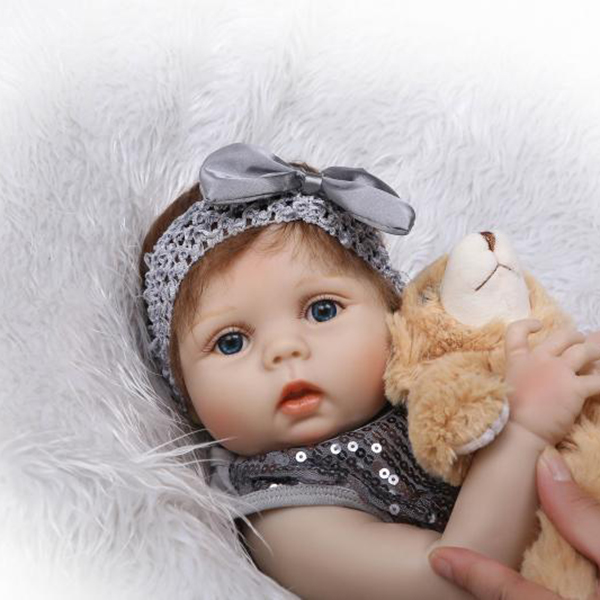 Силіконова колекційна лялька Reborn Doll дівчинка Емма висота 55 см (175)